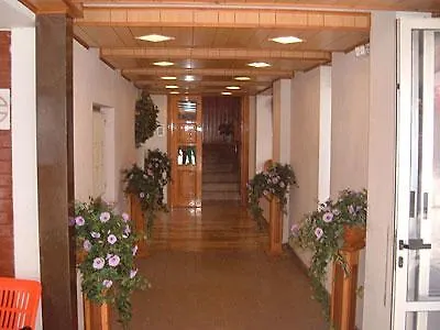 Hotel Villa Nilla-2